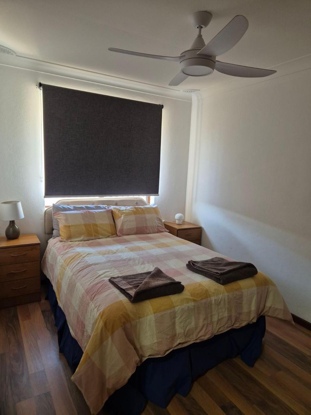 Champion Bay Beach Unit, With Own Carport, Geraldton Exterior photo